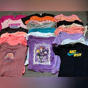 Lot of 20 Girls Short Sleeve T’s - Most Size L (10/12)